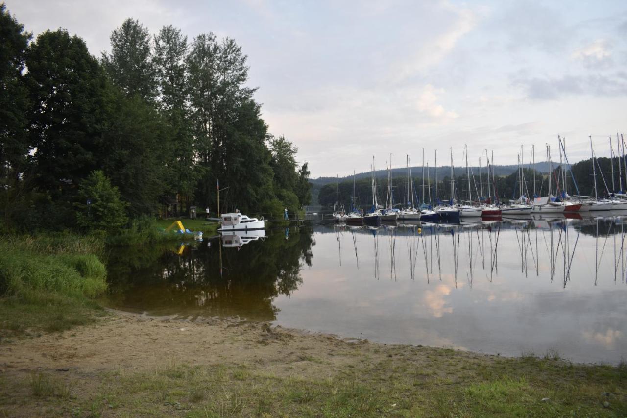 Novy Apartman V Arealu Wellness Hotelu Frymburk Exterior foto